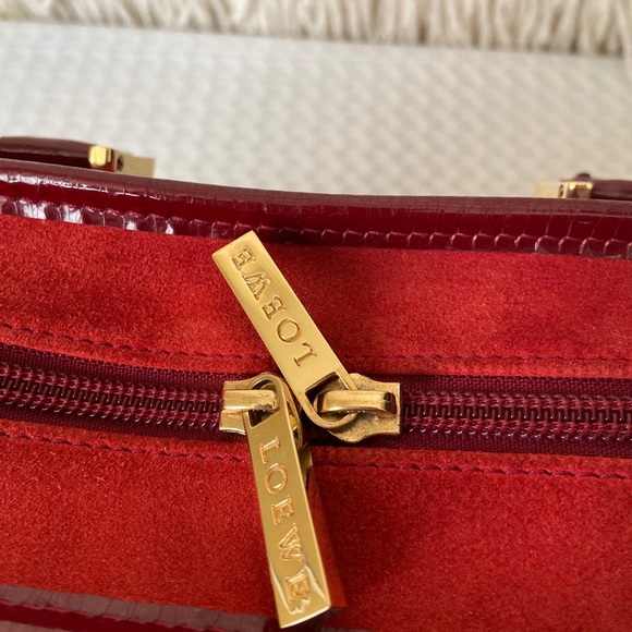 SALE!!! Adorable Loewe Handbag - Picture 5 of 16